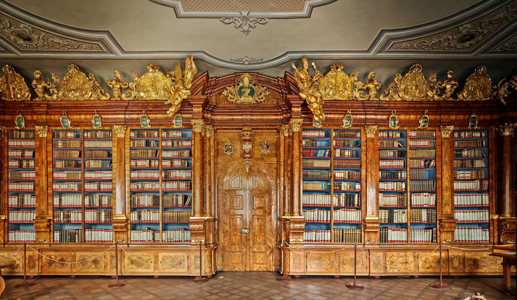 53b mendelovo muzeum kiva