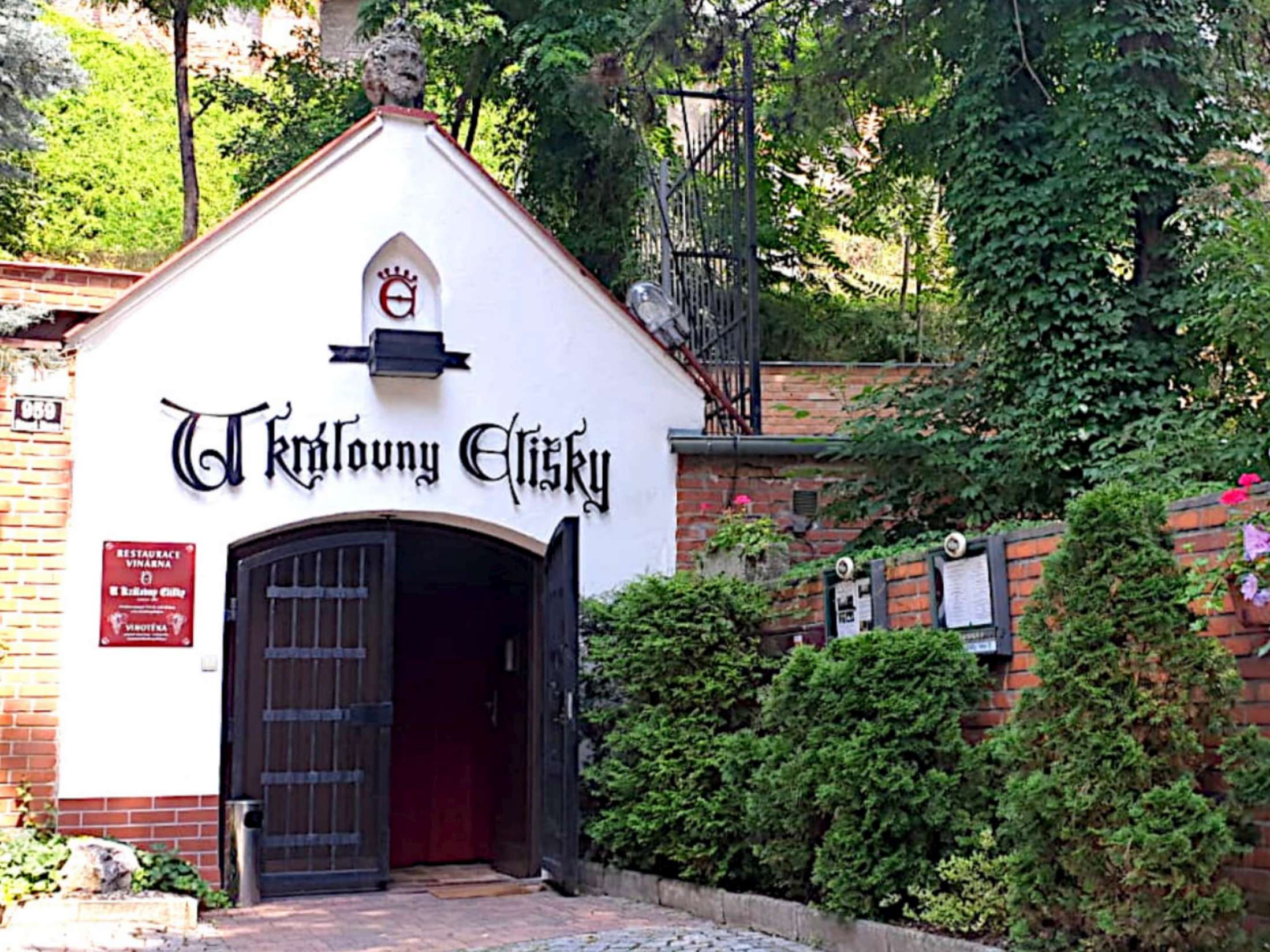 122 vinarna U kralovny Elisky