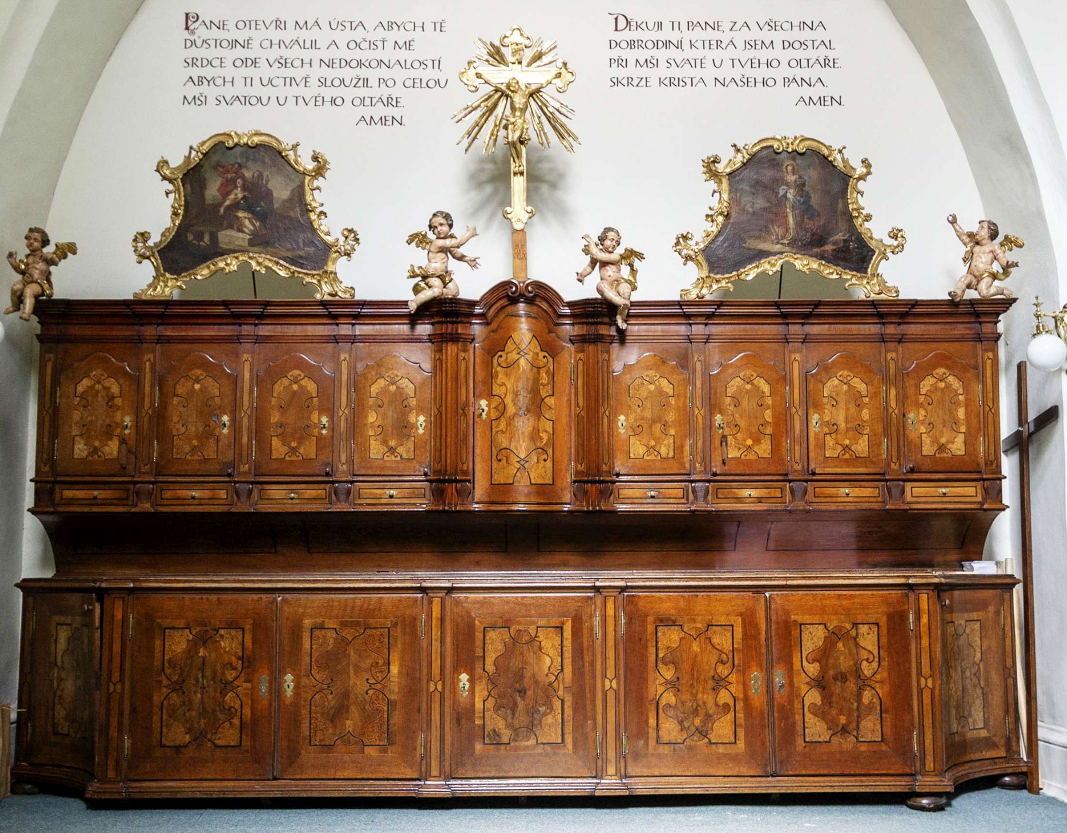 301 skrine sakristie