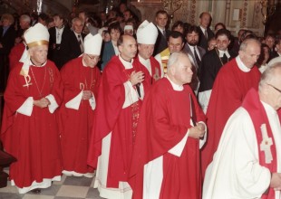 1997-09-14  benedikce opata Evžena Martince -01