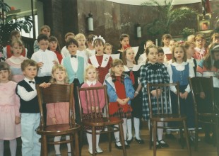 1998-05, zpěv dětského sboru 2
