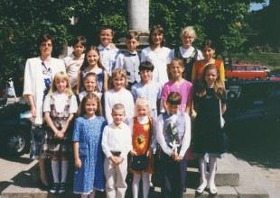 2000-05 - dětský sbor pod vedením L. Kiliánové
